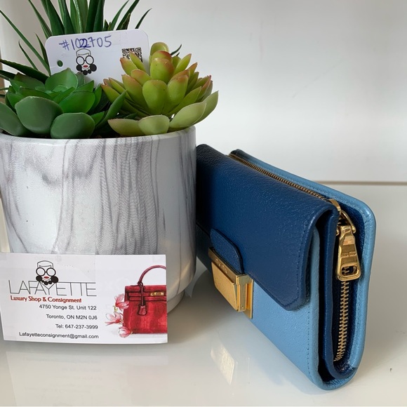 MIU MIU Wallet - Picture 3 of 6